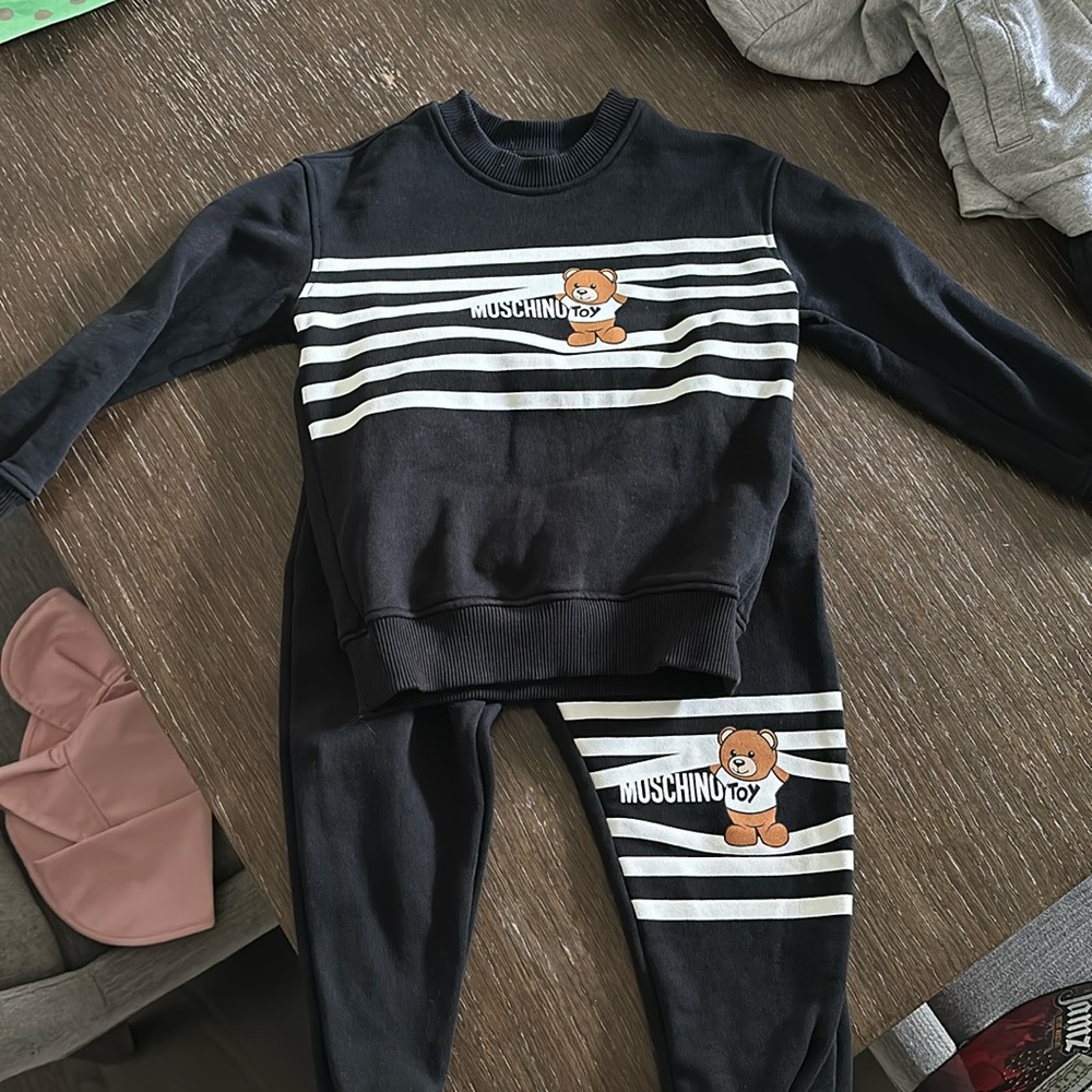 Moschino boys sweatsuit